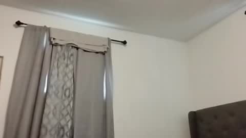 numb__nut online show from August 12, 1:30 am