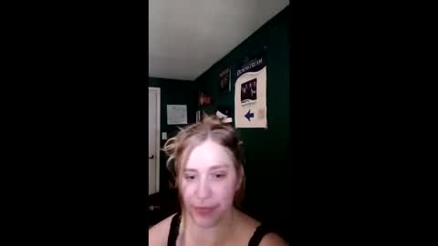nursekrissy online show from May 31, 7:38 pm