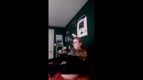 nursekrissy online show from June 8, 12:38 am