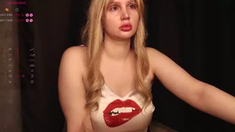 WEELCOMEEEEEEEEEE online show from July 13, 10:04 pm