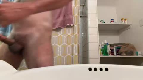 nutfordays5012 online show from August 15, 3:49 pm