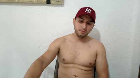 nuxfertt online show from April 24, 5:53 pm
