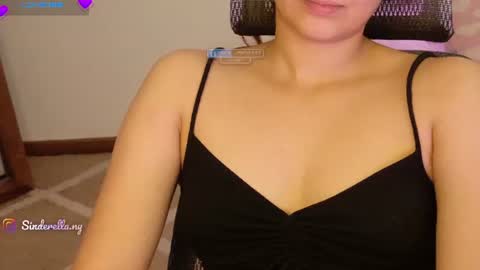 Nylaah online show from June 30, 4:57 am