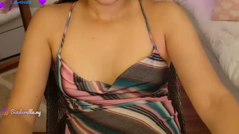 Nylaah online show from August 10, 6:37 am