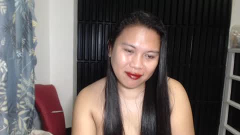 nylecummer online show from August 7, 9:37 pm