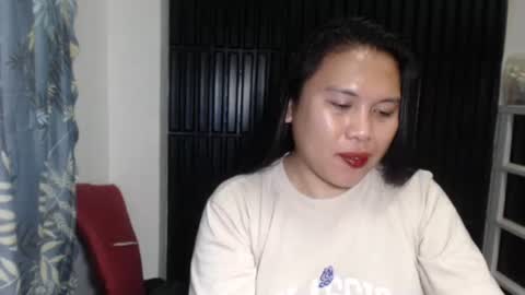 nylecummer online show from August 7, 10:43 pm