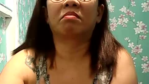I am your angel online show from July 28, 11:55 pm