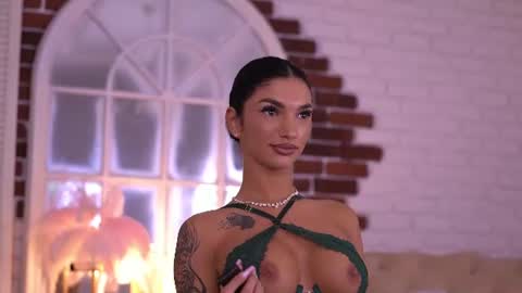Nyssa online show from August 1, 7:31 pm