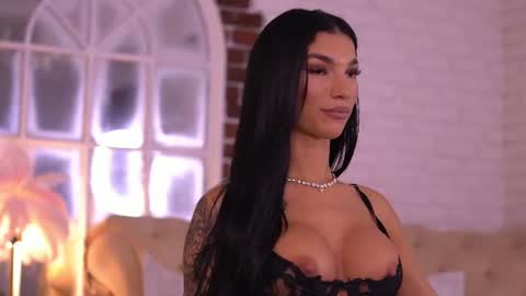 Nyssa online show from August 11, 8:44 pm