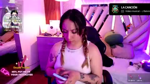 nyx_andria online show from August 5, 9:07 am