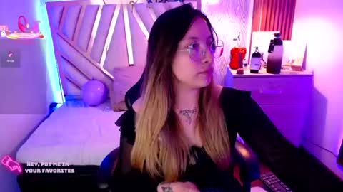 nyx_andria online show from August 13, 6:16 am
