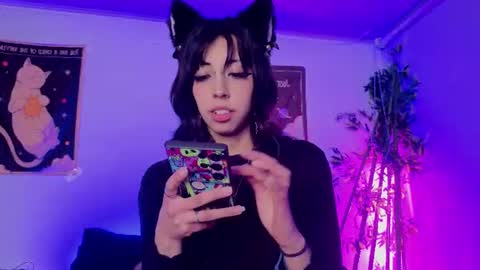 nyx_nayla online show from August 13, 2:25 am