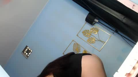 ITS ME NYXIEE online show from August 11, 9:33 am