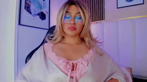 Nyx online show from August 5, 7:34 pm