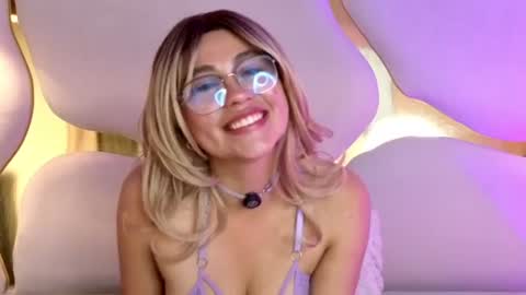 Nyx online show from August 17, 2:00 pm