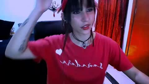 Nyxxei online show from July 28, 12:05 am