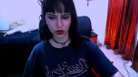Nyxxei online show from August 6, 2:32 am