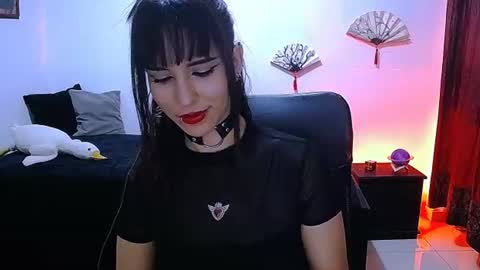 Nyxxei online show from August 9, 12:00 am