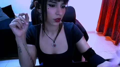 Nyxxei online show from August 11, 2:02 am