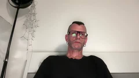 Jonathan Deep online show from August 2, 9:22 pm
