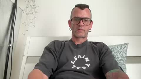 Jonathan Deep online show from August 18, 1:50 pm