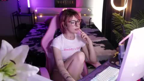 Moonlight online show from August 15, 12:42 pm