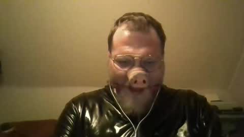 obesepervpiggy89 online show from May 7, 1:07 am