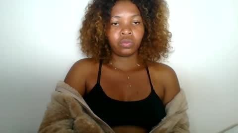 obricia online show from August 15, 12:03 am