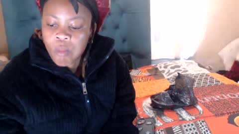 obsessedmimi online show from August 14, 9:35 am