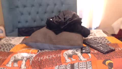 obsessedmimi online show from August 14, 2:10 pm