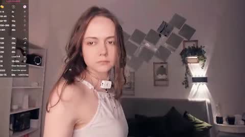 Elis online show from August 14, 10:52 am