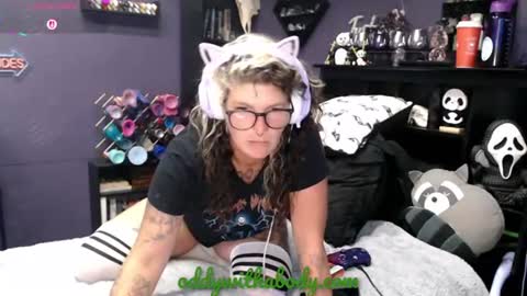 Oddy With A Body online show from August 1, 8:26 pm