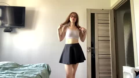 Mila online show from August 7, 7:41 am