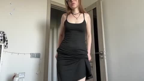 Mila online show from August 14, 9:13 am