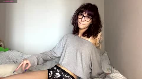 Thea online show from September 7, 12:33 pm