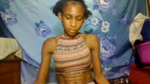 odiane26 online show from June 25, 1:25 pm