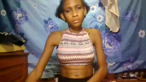 odiane26 online show from June 26, 9:40 pm