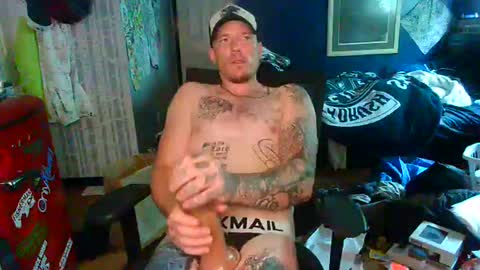 oh_you_know69 online show from May 17, 7:15 pm