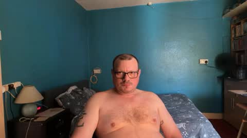 ohdannyboy2026 online show from August 17, 10:09 am