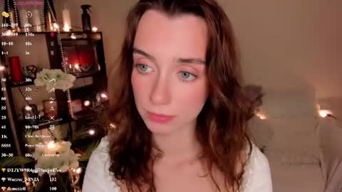 Selena online show from August 11, 6:43 pm