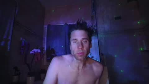 ohhthatass online show from August 4, 9:28 am