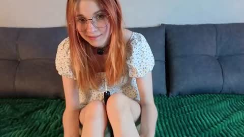 Yumi online show from July 25, 7:29 pm