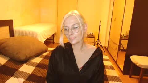 oilulaby online show from July 15, 6:31 pm