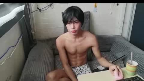 oishii online show from July 22, 4:04 am
