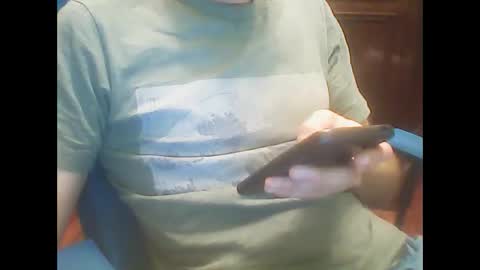 ojosverdess30 online show from April 22, 6:33 pm