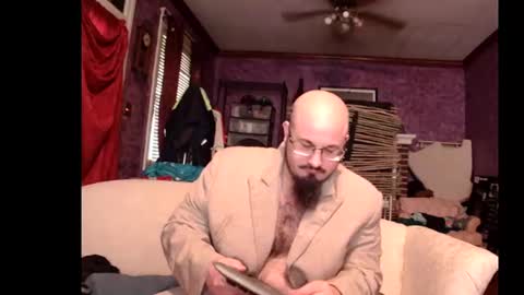 oknpc online show from August 4, 1:08 pm