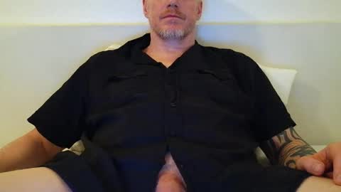 olavdelux online show from July 7, 2:10 pm