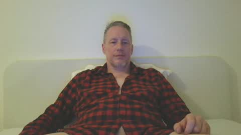 olavdelux online show from July 9, 11:32 pm