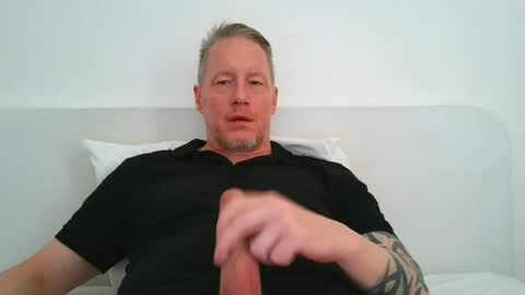olavdelux online show from July 10, 9:59 am