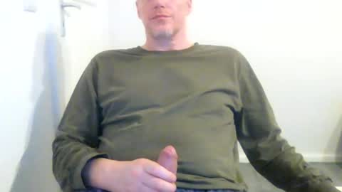 olavdelux online show from July 12, 10:38 pm